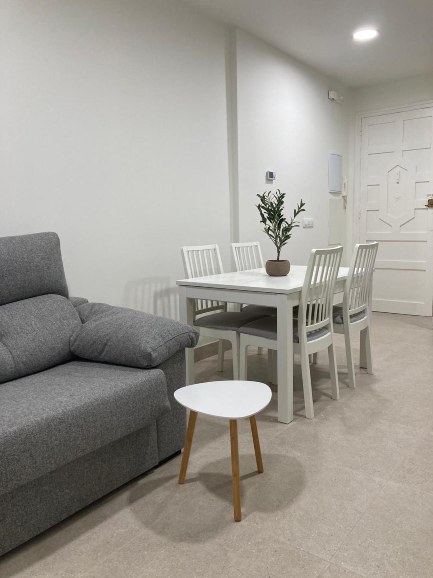 Mon Art Appartement Logroño Buitenkant foto